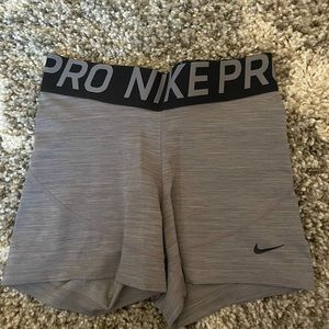 Nike grey unworn Nike pros